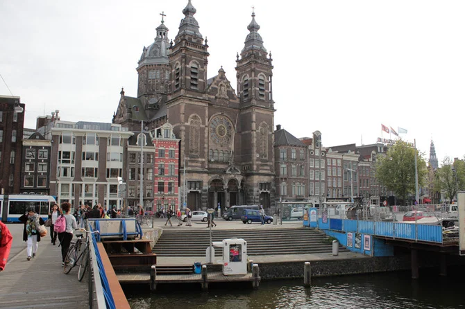 Centraal Station / Middenkom